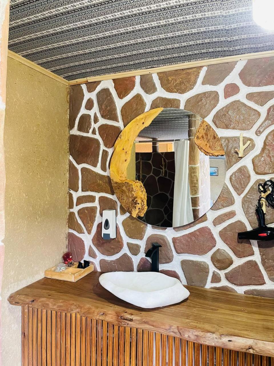 Guest House Amirhan Bokonbayevo Esterno foto
